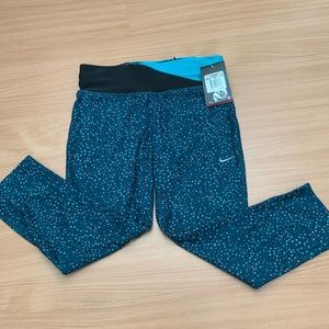 Nike Dri-Fit Cropped Running Leggings NWT